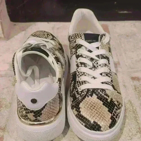 Marc Fisher Drea Platform Sneakers - Picture 2 of 13